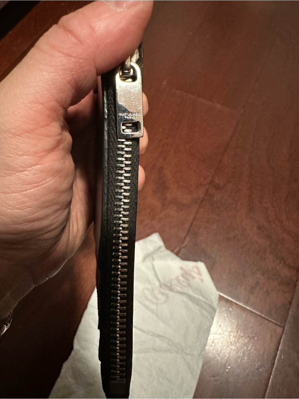 Saint Laurent Black Leather Zip wallet - Picture 5 of 5